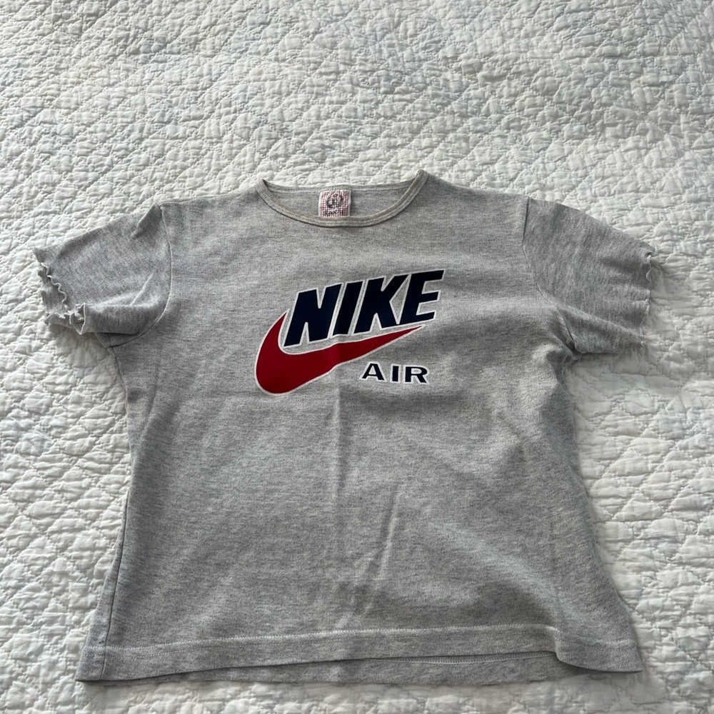 Vintage Nike air baby tee